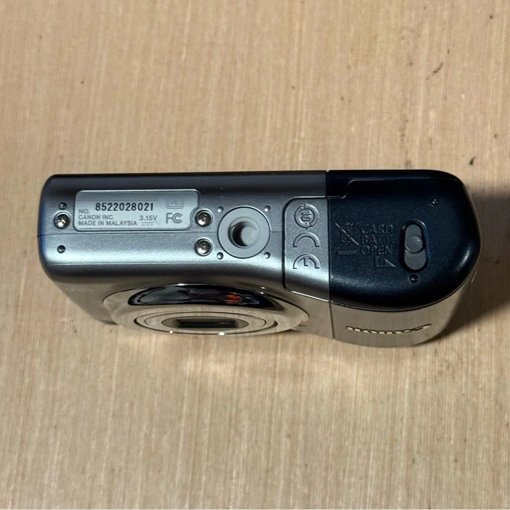 CANON PowerShot A1000 IS Digital Camera BROKEN-Won’t Turn On “Parts/Repair-Only”